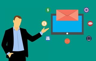 王楚钦被机场广播退税一脸懵